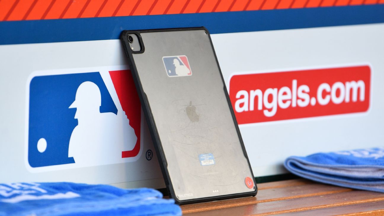 皇冠体育 - MLB禁用球员休息区iPad人工智能辅助战术，引发行业震动 - 皇冠体育